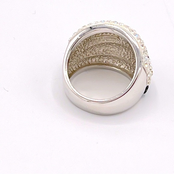NWOT Black and white Crystal Dome Ring sz 7 - Picture 4 of 5
